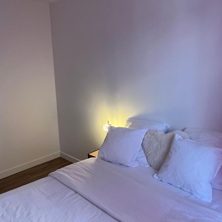 Appartement Spacieux Clichy-sous-Bois Luaran gambar