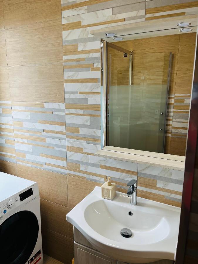 Appartement Spacieux Clichy-sous-Bois Luaran gambar