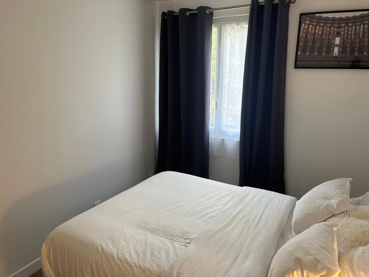 Appartement Spacieux Clichy-sous-Bois Luaran gambar