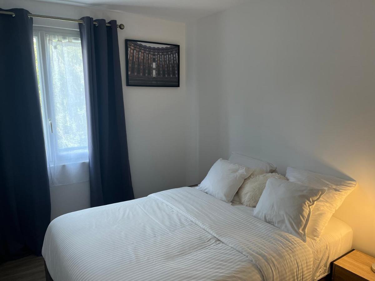 Appartement Spacieux Clichy-sous-Bois Luaran gambar
