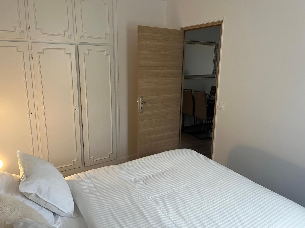 Appartement Spacieux Clichy-sous-Bois Luaran gambar