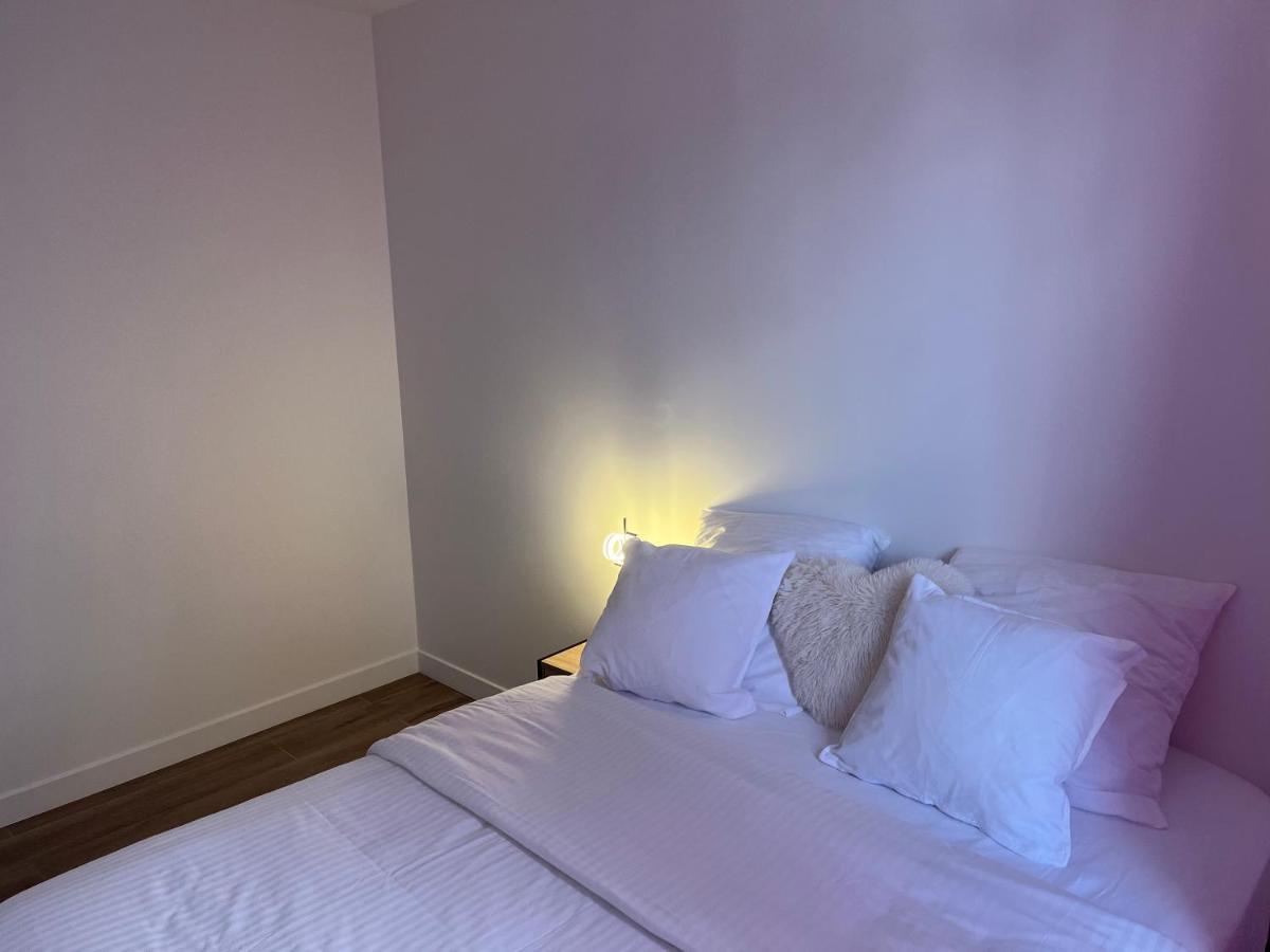 Appartement Spacieux Clichy-sous-Bois Luaran gambar